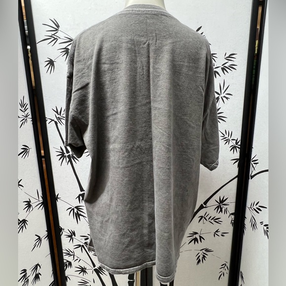 🐝 Aaliyah More Than A Woman Gray Stonewash Tee T-shirt - Picture 3 of 4